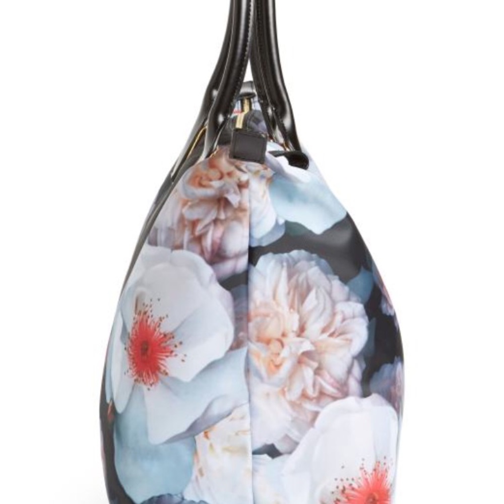 Ted Baker flowered satchel from Nordstrom! - Picture 3 of 6
